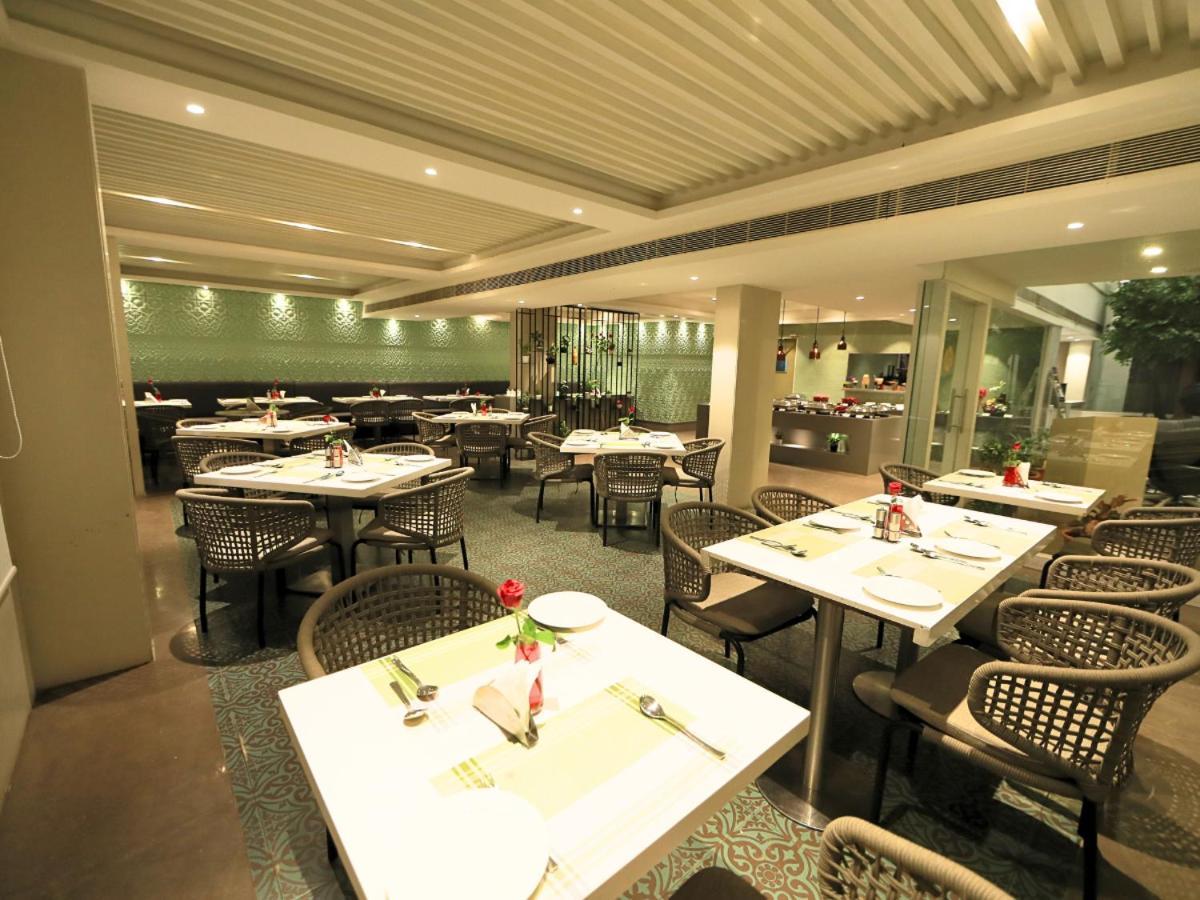 D R Utthama Nellore - Am Hotel Kollection Εξωτερικό φωτογραφία