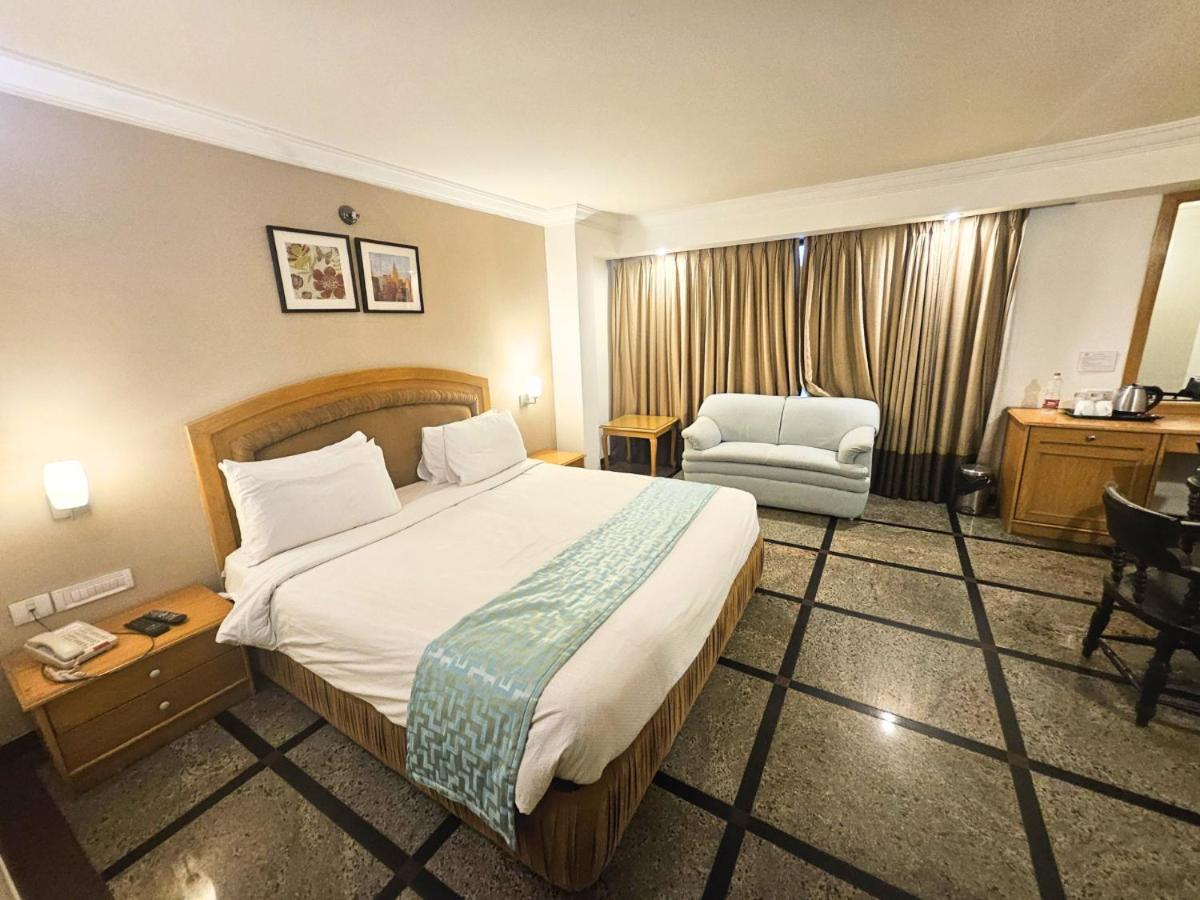 D R Utthama Nellore - Am Hotel Kollection Εξωτερικό φωτογραφία