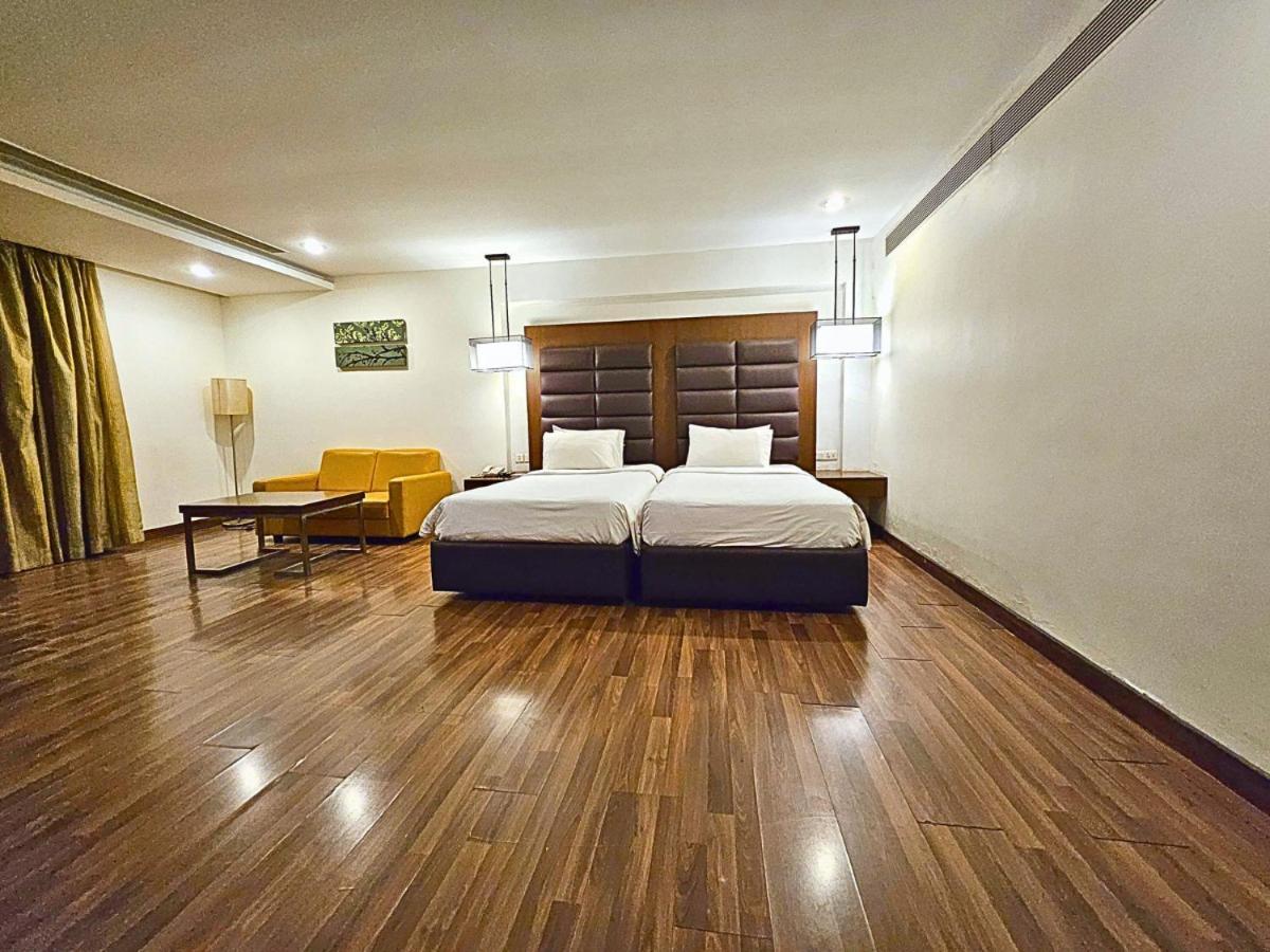 D R Utthama Nellore - Am Hotel Kollection Εξωτερικό φωτογραφία